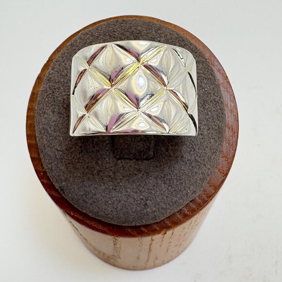 VTG Solid Sterling Silver 925 Textured Finish Tapered Band Ring Size 8.25 - Picture 1 of 12